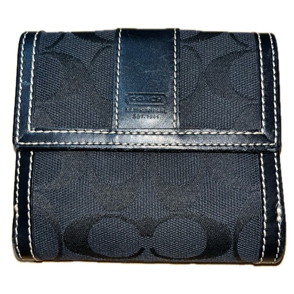 Coach Black Signature Wallet - Picture 1 of 16